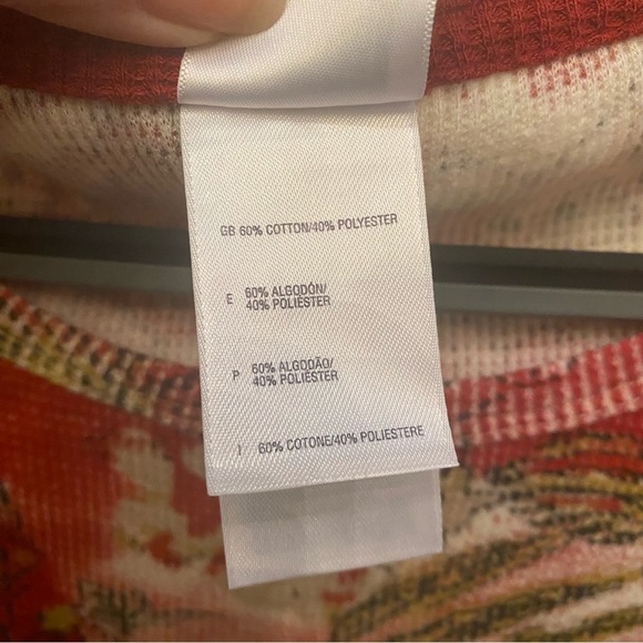 THE NORTH FACE Red Floral Thermal Long Sleeve Top Size XS - Picture 6 of 7